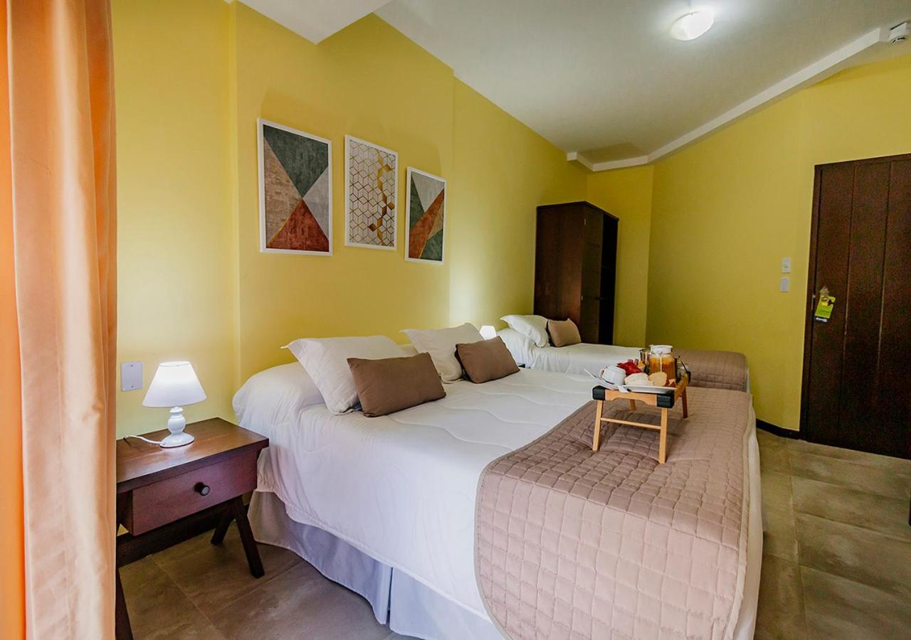 Hotel Eco Atlantico Praia do Forte Exteriör bild