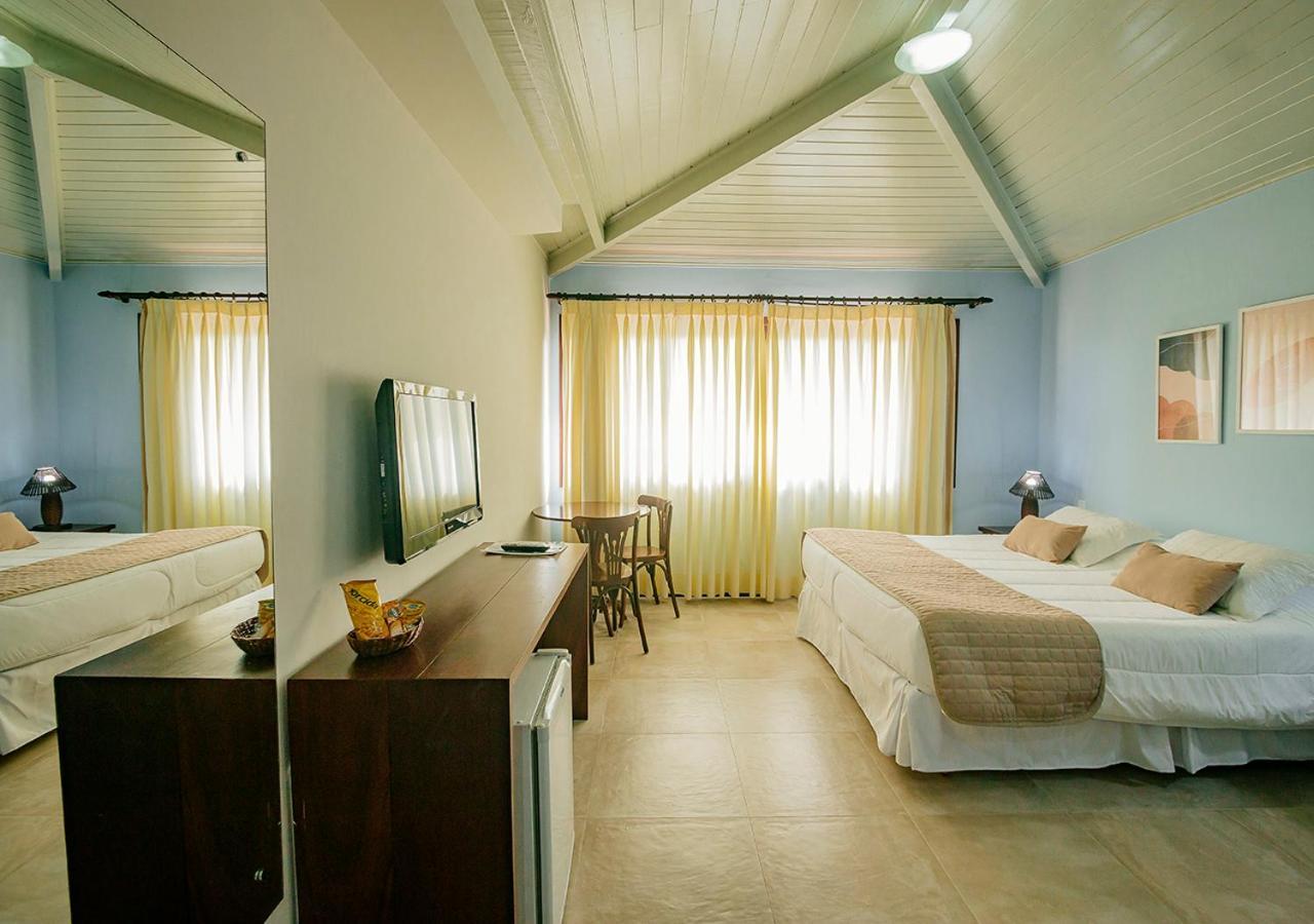 Hotel Eco Atlantico Praia do Forte Exteriör bild